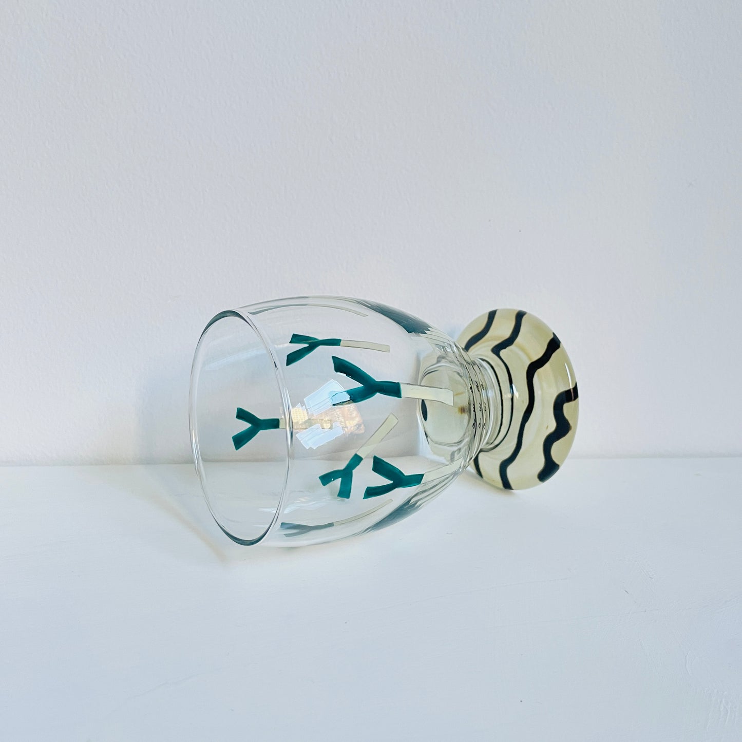 C / Goblet Glass / The Leek (Wavy Stripes)