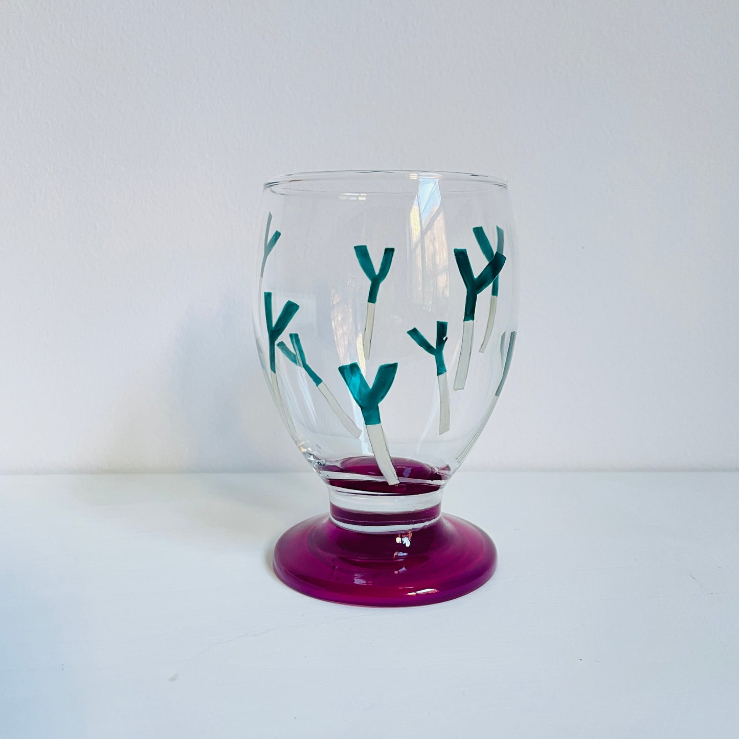 C / Goblet Glass / The Leek (Magenta)