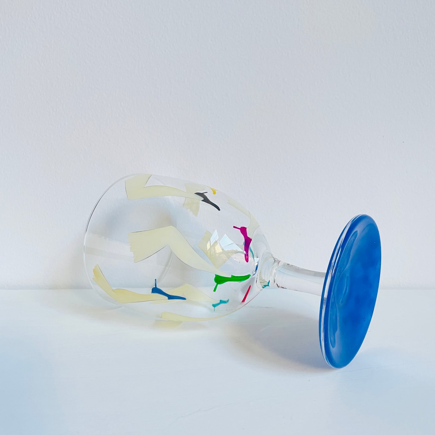 E / Wine Glass / DANCE (blue)