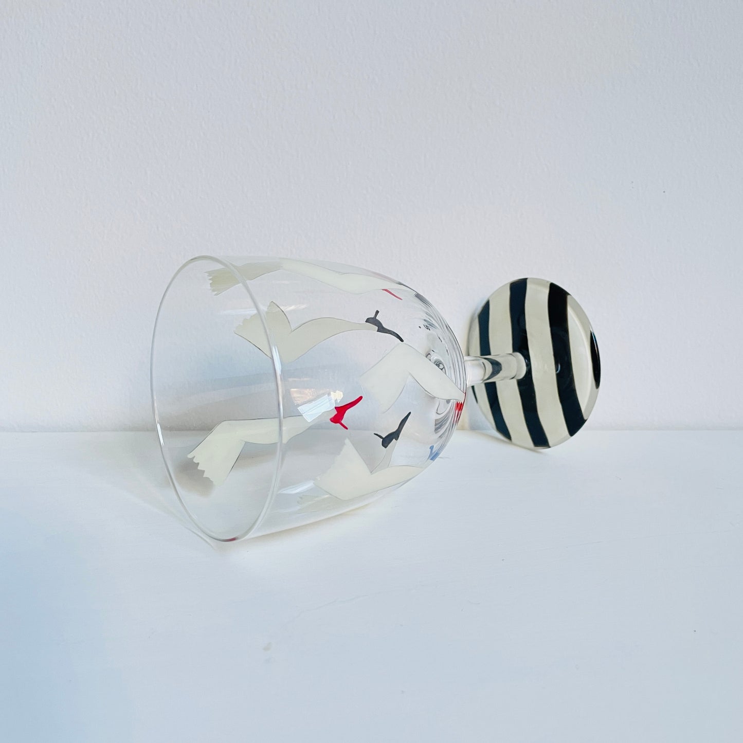 E / Wine Glass / DANCE (stripe)