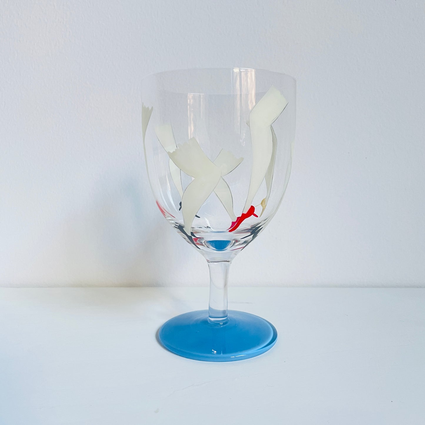 E / Wine Glass / DANCE (sky blue)