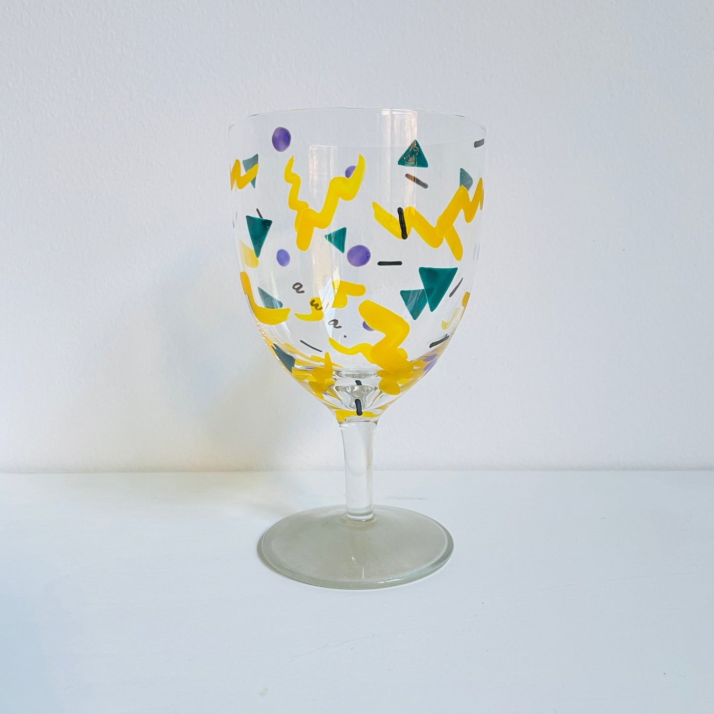 E / Wine Glass / Wavy (silver)