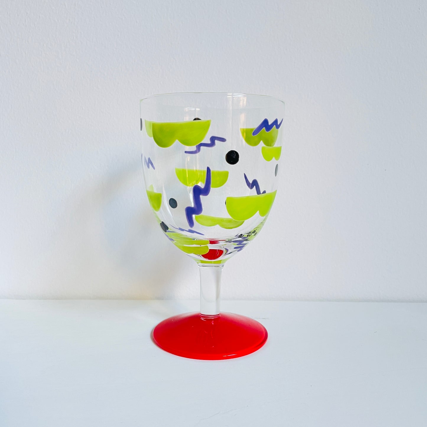 E / Wine Glass / Blue Wavy