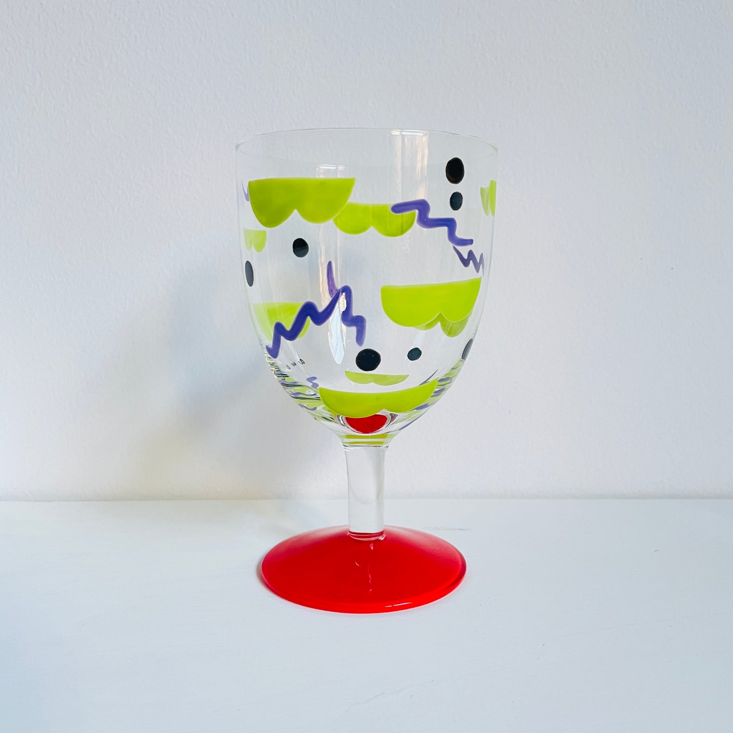 E / Wine Glass / Blue Wavy