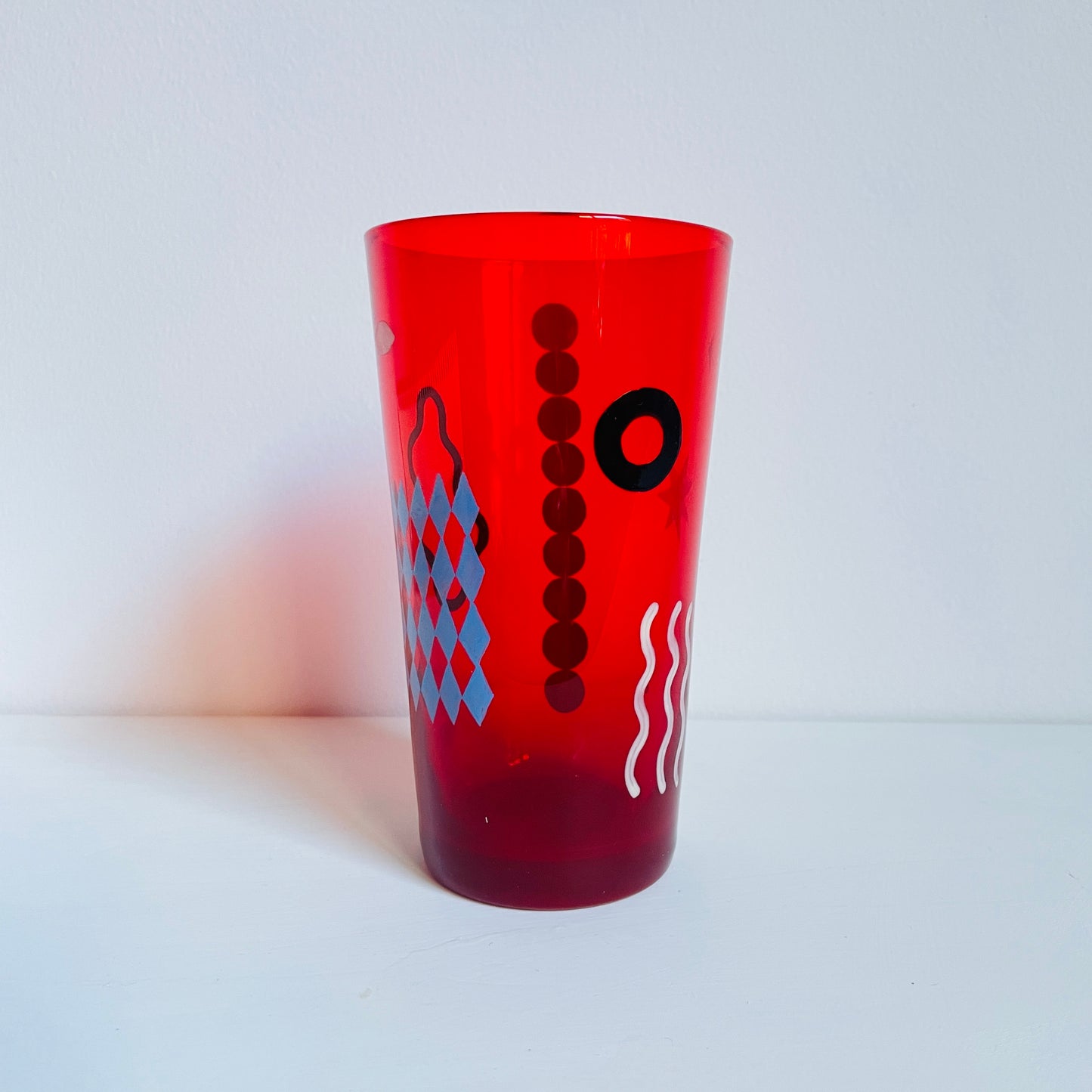 H / Red Tumbler / Geometric1