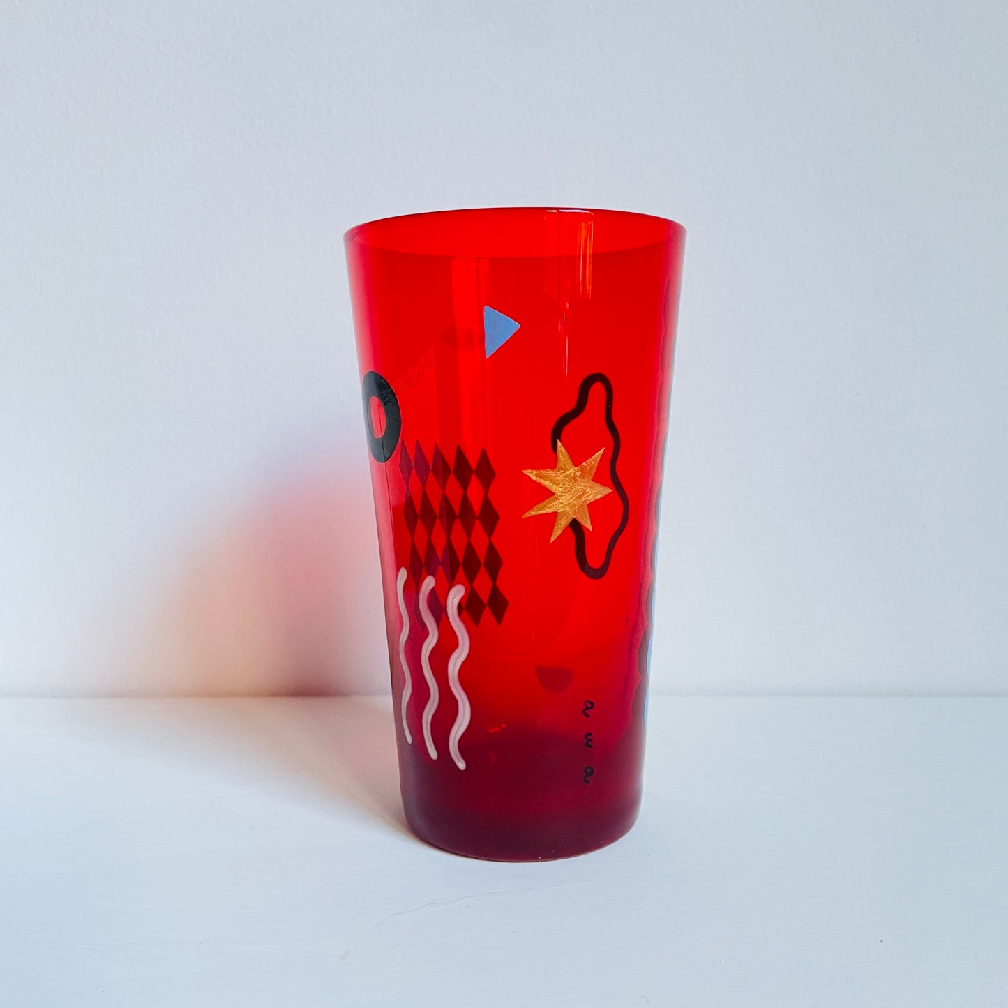 H / Red Tumbler / Geometric1