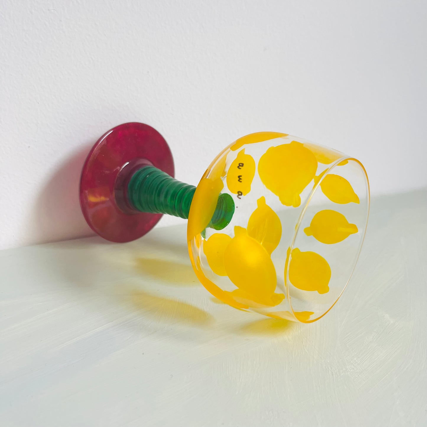 1 / Twisted-stem Wine Glass / Lemon